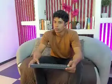 Chaturbate Live Sex Cam of victorycassus
