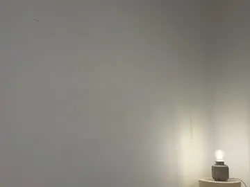 Chaturbate Watch Live Sex Cams of cuteelsa_