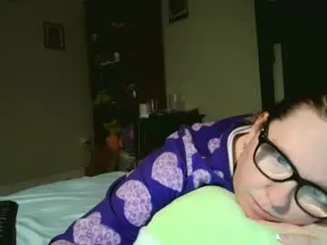 Chaturbate Live Sex of fuzzypeaches87