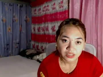 Chaturbate Nude Webcam of pinay_singlemomxs
