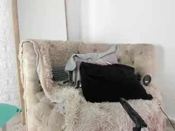 Chaturbate Live Sex of violetwinters_