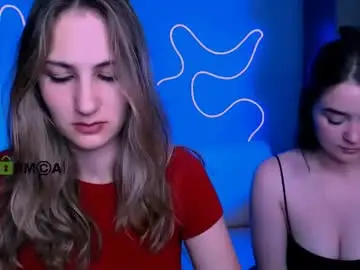 Chaturbate Live Sex Cam of aria_glow