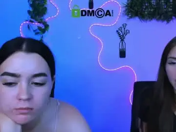 Chaturbate Watch Live Sex Cams of aria_glow