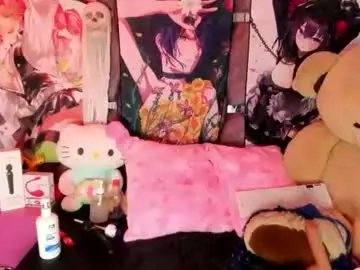 Chaturbate Watch Live Sex Cams of kittylovely__