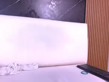 Chaturbate Free Porn Cam of leo_vesper1