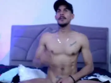 Chaturbate Live Porn of leo_vesper1