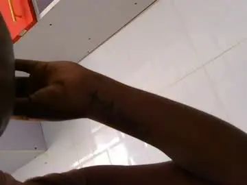 Chaturbate Free Porn Cam of lil_tease