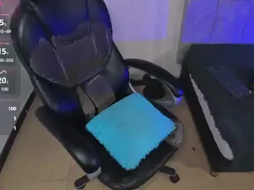 Chaturbate Free Porn Cam of luke_diaz7