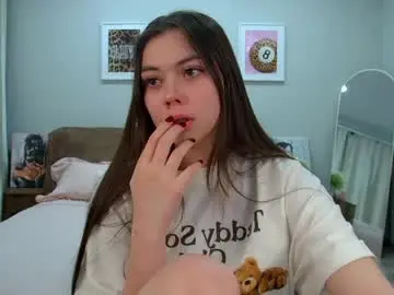 Chaturbate Live Sex Cam of darcymacy