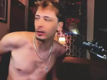 Chaturbate Best live sex cam show of dylandaniel69