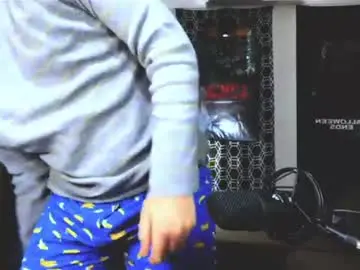 Chaturbate Live Porn of dylandaniel69