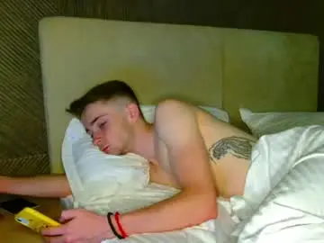 Chaturbate Live Porn of lilbearxxxx