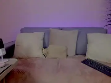 Chaturbate Best live sex cam show of mia_daniellshot
