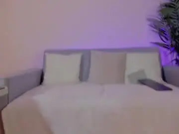 Chaturbate Best live sex cam show of mia_daniellshot