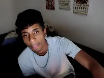 Chaturbate Best live sex cam show of khevinlopezonig