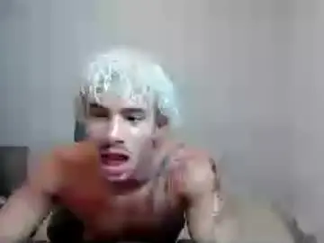 Chaturbate Live Sex Cam of kingzosh