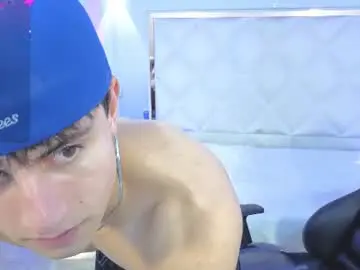 Chaturbate Adult Video Chat of kyler_tay