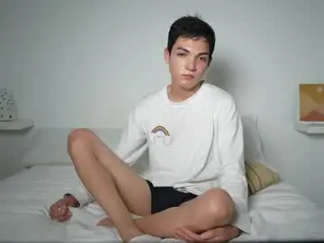 Chaturbate Adult Video Chat of mattyaiden