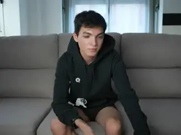 Chaturbate Live Sex Cam of mattyaiden