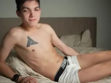 Chaturbate Watch Live Sex Cams of mattyaiden