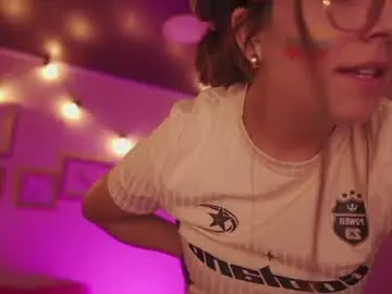 Chaturbate Best live sex cam show of milly_kenner