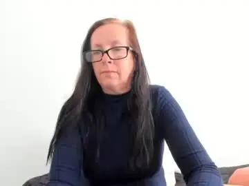Chaturbate Sex Cam of submissivepeachgoddess