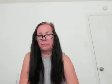 Chaturbate Live Sex of submissivepeachgoddess