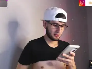 Chaturbate Free Porn Cam of thiiago_tay