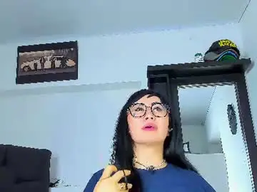 Chaturbate Live Sex of vicky_hotmilf