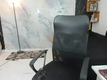 Chaturbate Live Sex Cam of slim_master12