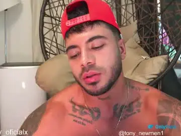 Chaturbate Sex Cam of tony_newmen