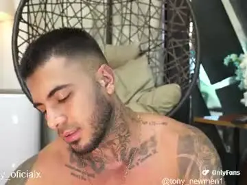 Chaturbate Sex Chat of tony_newmen