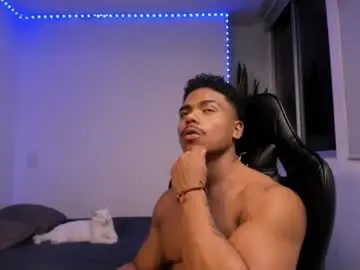 Chaturbate Live Sex Cam of xavier_colleman
