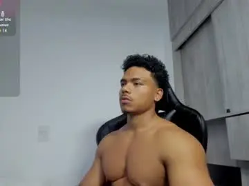 Chaturbate Best live sex cam show of xavier_colleman