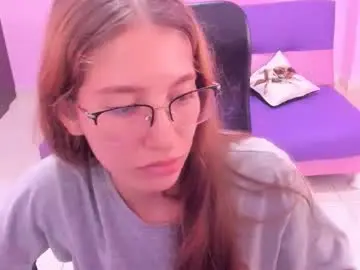 Chaturbate Adult Video Chat of blondie_dirty_squirt