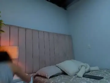 Chaturbate Live Sex Cam of sophi_cooper29