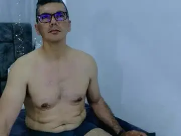 Chaturbate Watch Live Sex Cams of frepocolle