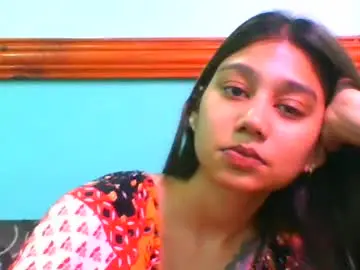 Chaturbate Sex Cam of indianprettysmile2