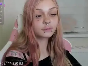 Chaturbate Adult Webcam of melonipinkbb