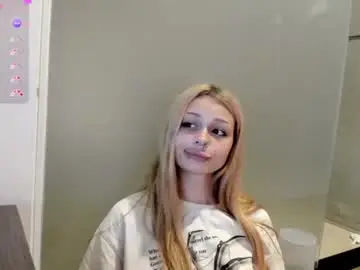 Chaturbate Live Sex of melonipinkbb