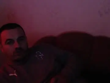 Chaturbate Live Sex Cam of taylorhot33