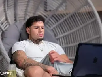 Chaturbate Sex Cam of yamp_bigcock