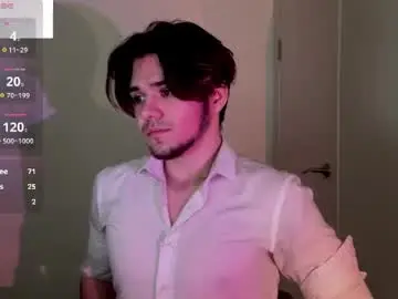 Chaturbate Watch Live Sex Cams of 1roberttt