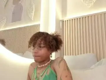 Chaturbate Live Porn of daiana_curly