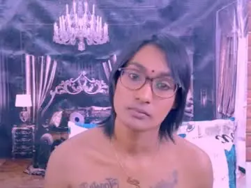Chaturbate Live Sex Cam of indianrebel4u2luv