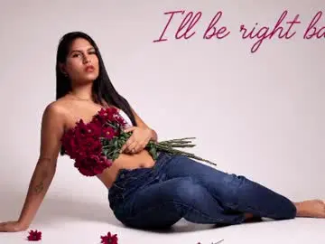 Chaturbate Watch Live Sex Cams of maragirl