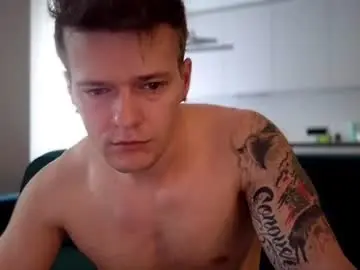 Chaturbate Live Sex Cam of pashka_x