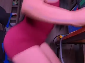 Chaturbate Live Sex Cam of sussidream
