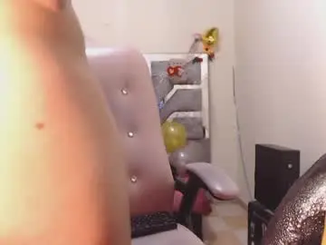 Chaturbate Live Porn of toxxxic_cams