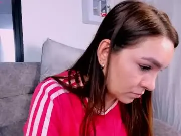 Chaturbate Best live sex cam show of miia_taylors